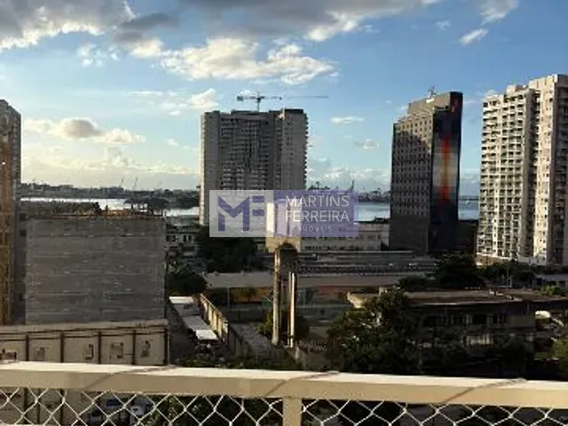 Apartamento 2 quartos e 1 banheiro, à venda, no bairro Santo Cristo em Rio de Janeiro