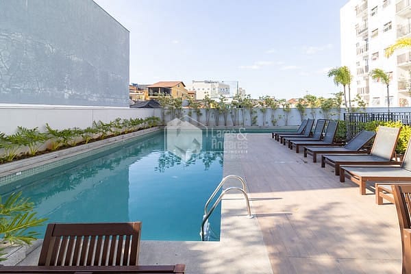 Apartamento à venda com 2 quartos, 45m² - Foto 22