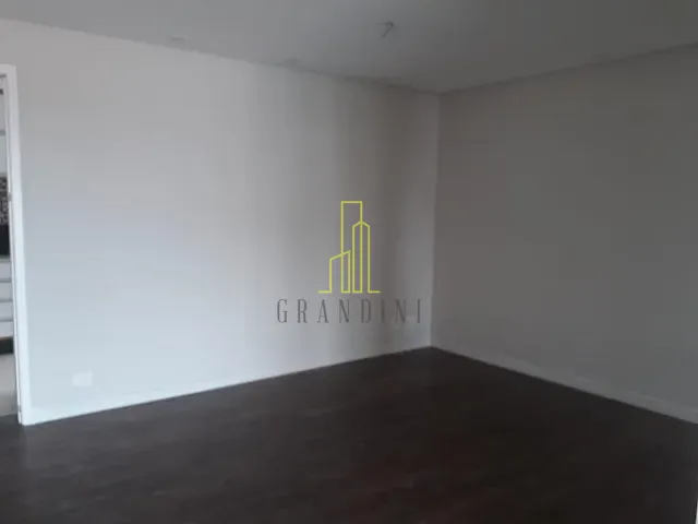 Apartamento 3 quartos e 2 banheiros, à venda ou para alugar, no bairro Jardim Bela Vista em Santo André