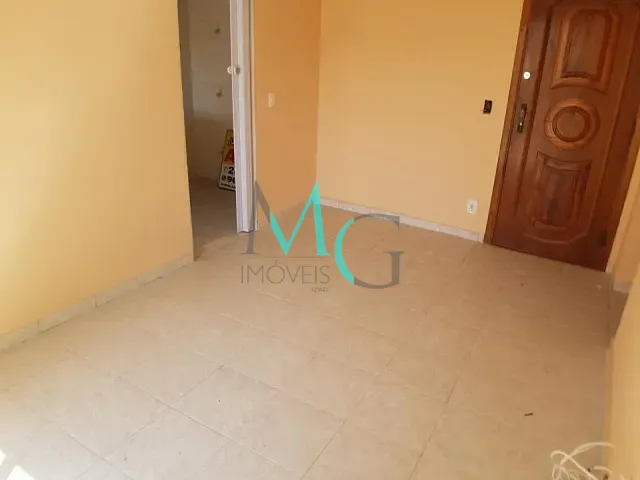 Apartamento 2 quartos e 1 banheiro, à venda, no bairro Senador Vasconcelos em Rio de Janeiro