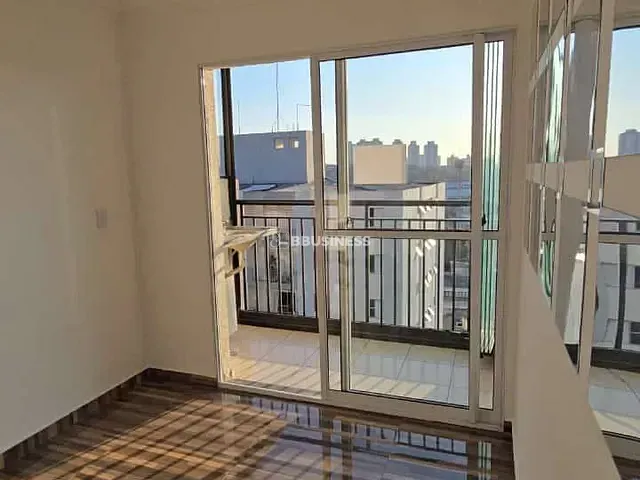 Apartamento 2 quartos e 1 banheiro, à venda ou para alugar, no bairro São João Clímaco em São Paulo