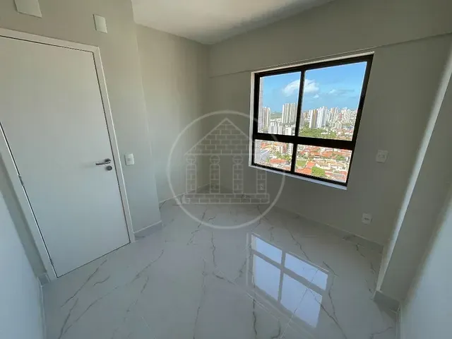 Apartamento com 167m² 4 quartos e 1 banheiro, à venda, no bairro Capim Macio em Natal