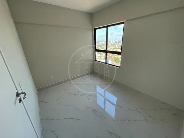 Apartamento com 167m² 4 quartos e 1 banheiro, à venda, no bairro Capim Macio em Natal
