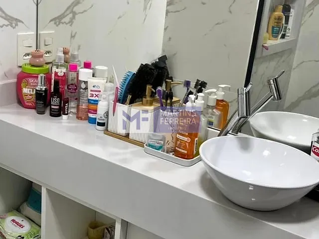 Apartamento 2 quartos e 2 banheiros, à venda, no bairro Barra da Tijuca em Rio de Janeiro