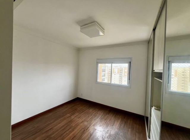 Apartamento 3 quartos e 2 banheiros, à venda, no bairro Alphaville em Santana de Parnaíba