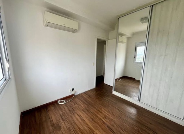 Apartamento 3 quartos e 2 banheiros, à venda, no bairro Alphaville em Santana de Parnaíba