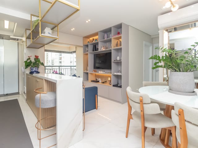 Foto do Apartamento - Apartamento tipo para venda em Moema com 2 quartos, sendo 1 suíte, 54m² | Lares e Andares Imóveis