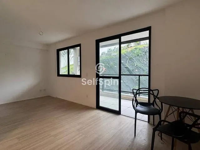 Apartamento 1 quarto e 1 banheiro, para alugar, no bairro Ingá em Niterói
