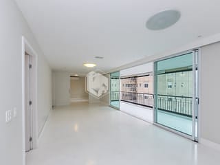 Apartamento com 246m² 3 quartos e 4 banheiros, à venda, no bairro Brooklin em São Paulo