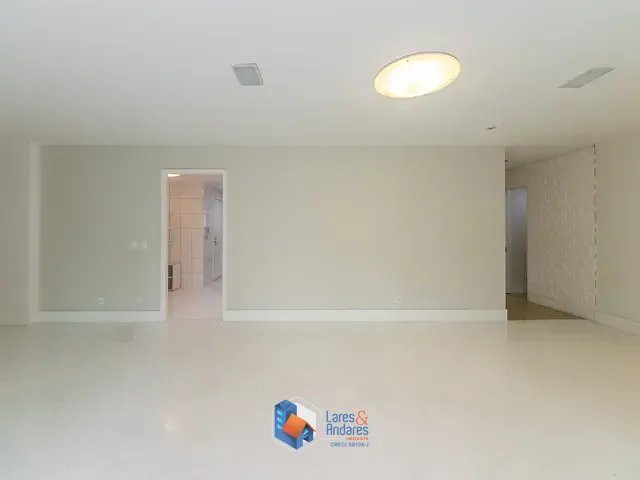 Apartamento com 246m² 3 quartos e 4 banheiros, à venda, no bairro Brooklin em São Paulo