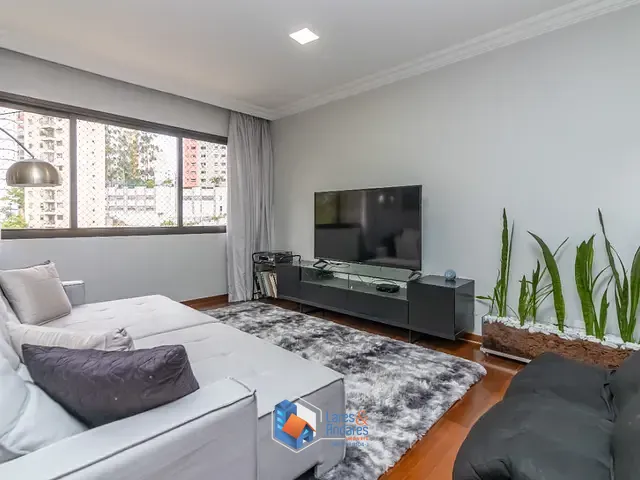 Apartamento com 238m² 4 quartos e 5 banheiros, à venda, no bairro Vila Andrade em São Paulo