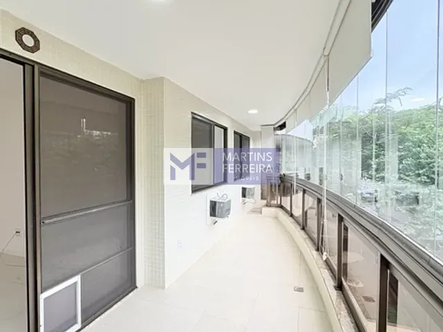 Apartamento com 90m² 3 quartos e 2 banheiros, para alugar, no bairro Recreio dos Bandeirantes em Rio de Janeiro