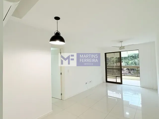 Apartamento com 90m² 3 quartos e 2 banheiros, para alugar, no bairro Recreio dos Bandeirantes em Rio de Janeiro