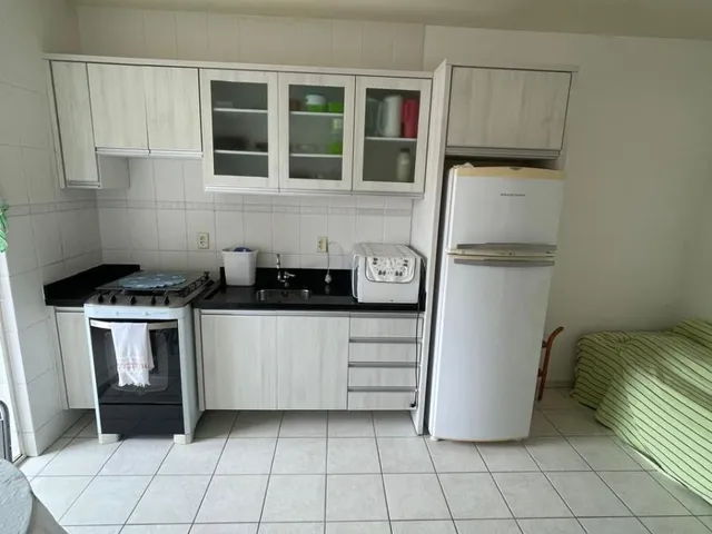Apartamento 1 quarto e 1 banheiro, à venda, no bairro Não informado em São Francisco Do Sul