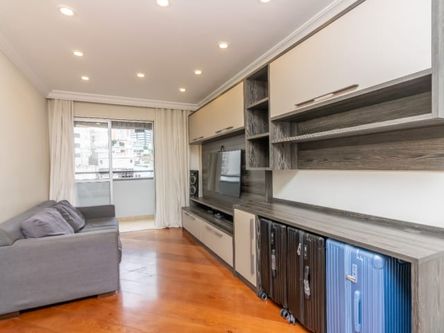 Foto do Apartamento - Apartamento tipo para venda em Saúde com 3 quartos, sendo 1 suíte, 75m² | Lares e Andares Imóveis