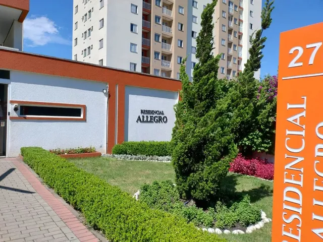 Apartamento 2 quartos e 1 banheiro, à venda, no bairro Pinheirinho em Curitiba