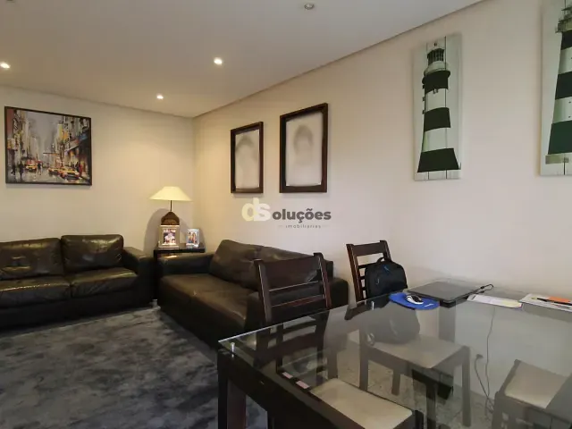 Apartamento 3 quartos e 2 banheiros, à venda, no bairro Vila Uberabinha em São Paulo