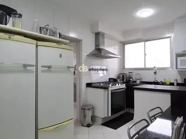 Apartamento 3 quartos e 2 banheiros, à venda, no bairro Vila Uberabinha em São Paulo