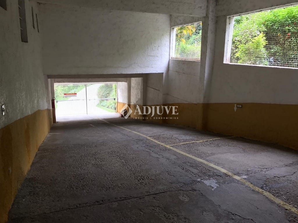 Apartamento à venda com 2 quartos, 65m² - Foto 26