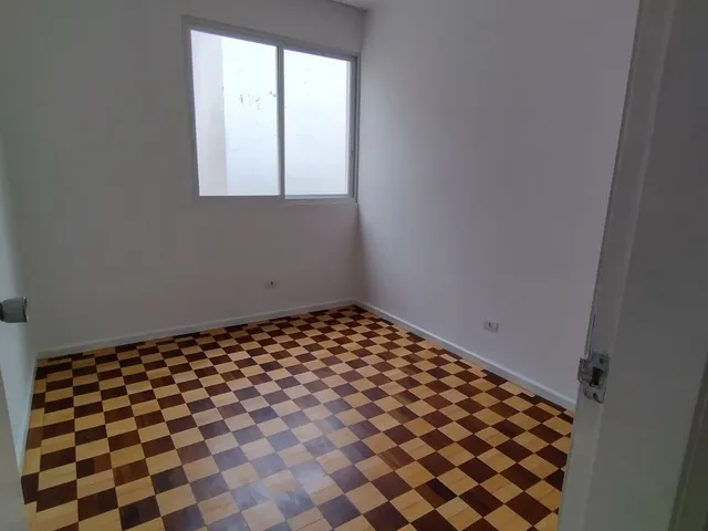 Apartamento para alugar, no bairro Centro em Curitiba