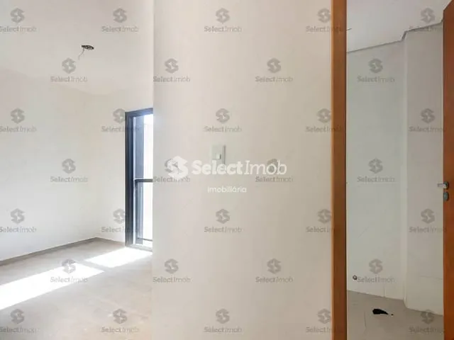 Apartamento com 50m² 2 quartos e 2 banheiros, para alugar, no bairro Vila Nossa Senhora das Vitórias em Mauá