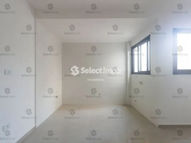 Apartamento com 50m² 2 quartos e 2 banheiros, para alugar, no bairro Vila Nossa Senhora das Vitórias em Mauá