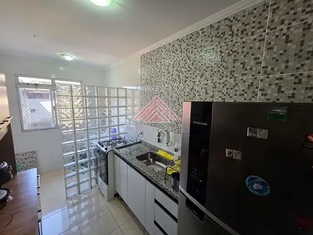 Apartamento 2 quartos e 1 banheiro, à venda, no bairro Vila São Francisco em Mauá