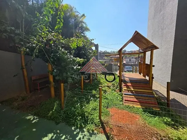 Apartamento 2 quartos e 1 banheiro, à venda, no bairro Vila São Francisco em Mauá