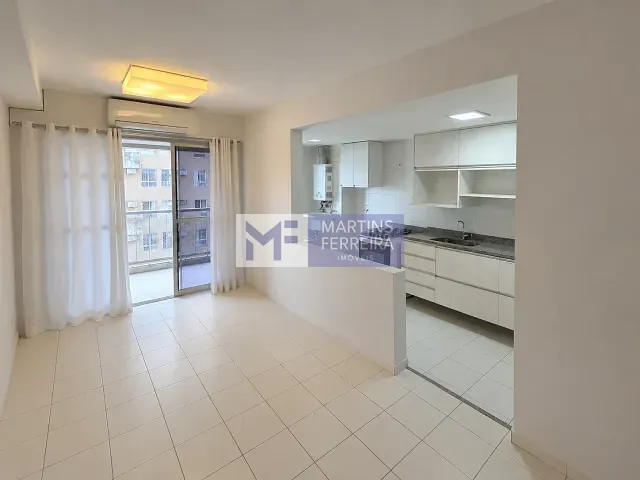 Apartamento com 70m² 2 quartos e 2 banheiros, à venda, no bairro Recreio dos Bandeirantes em Rio de Janeiro