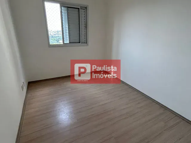 Apartamento com 130m² 3 quartos e 2 banheiros, para alugar, no bairro Interlagos em São Paulo