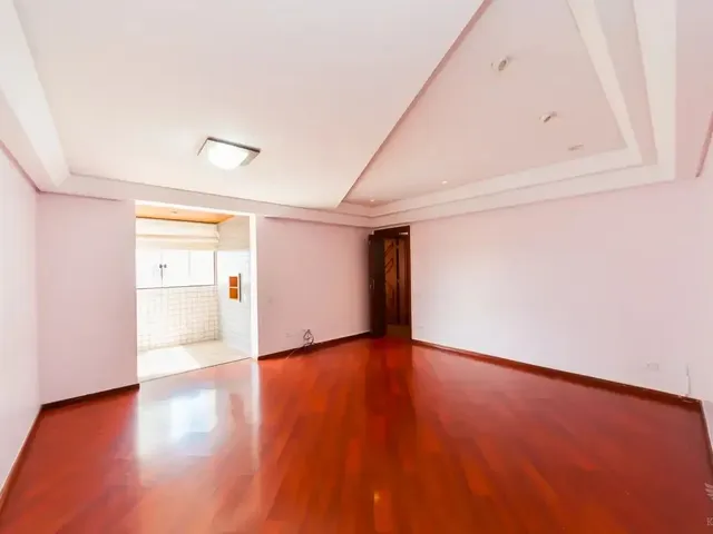 Apartamento 3 quartos e 2 banheiros, à venda, no bairro Bigorrilho em Curitiba