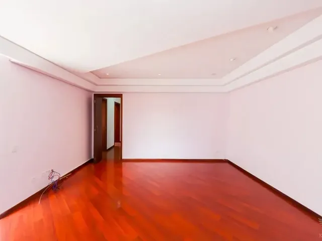 Apartamento 3 quartos e 2 banheiros, à venda, no bairro Bigorrilho em Curitiba