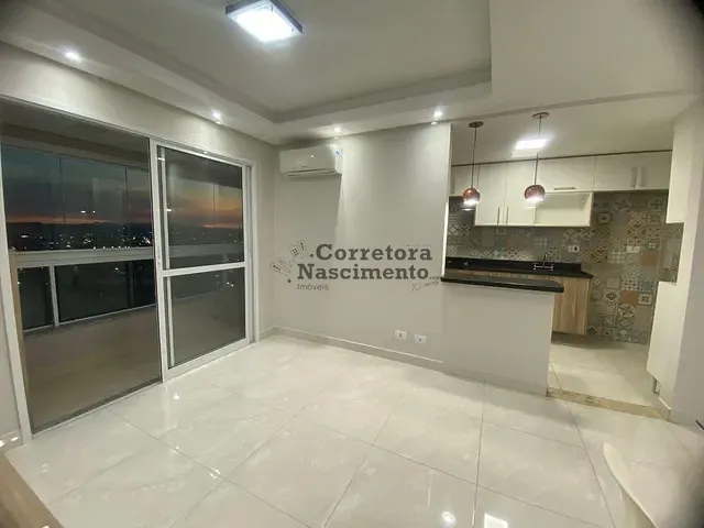 Apartamento 2 quartos e 2 banheiros, à venda, no bairro Vila Lopes em Jacareí