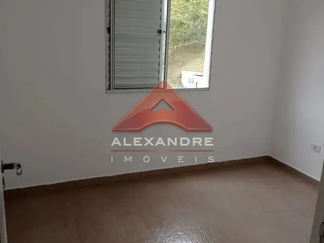 Apartamento com 10m² 2 quartos e 1 banheiro, para alugar, no bairro Vila São Geraldo em São José Dos Campos