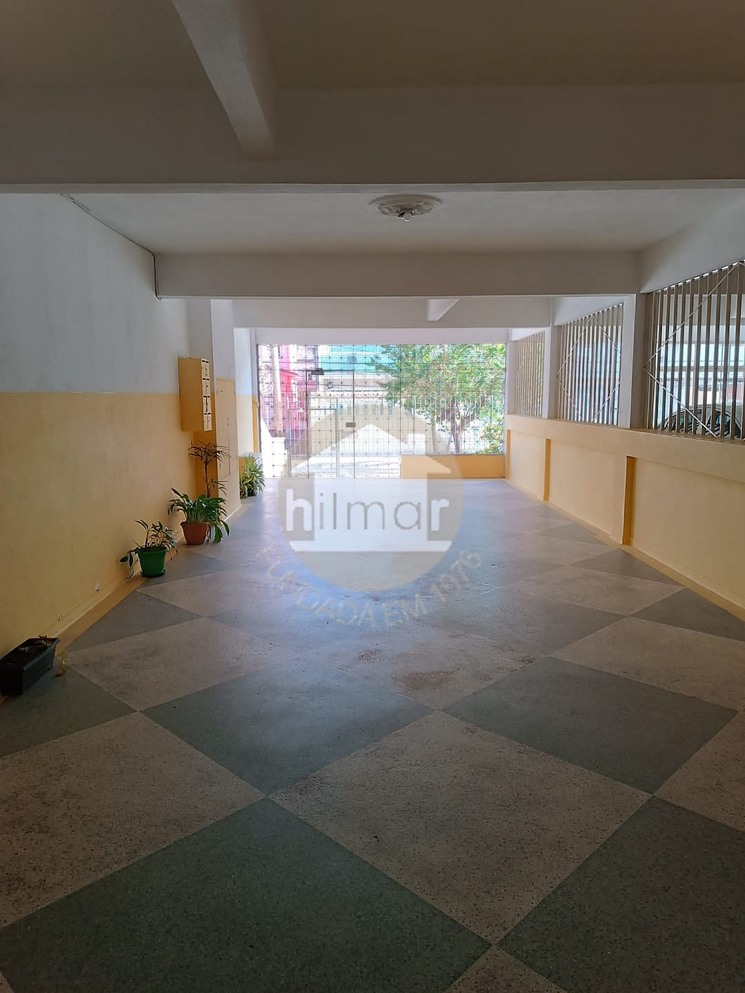 Apartamento para alugar com 2 quartos, 76m² - Foto 30