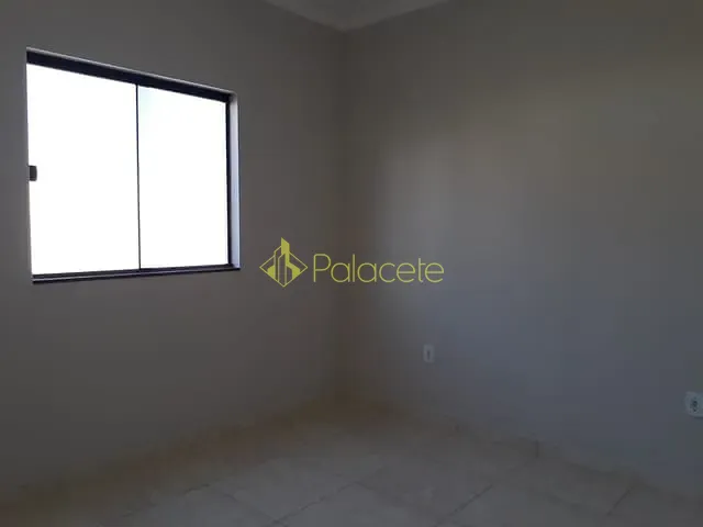 Apartamento 2 quartos e 1 banheiro, à venda, no bairro Residencial Village Santana em Guaratinguetá