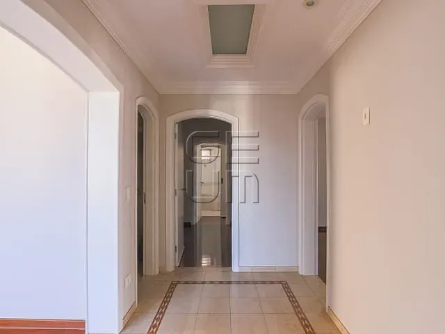 Apartamento com 414m² 3 quartos e 5 banheiros, para alugar, no bairro Centro em Londrina
