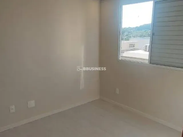 Apartamento 2 quartos e 1 banheiro, à venda, no bairro Jardim Esmeraldina em Campinas