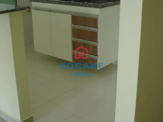 Apartamento 2 quartos e 2 banheiros, à venda, no bairro Vila Betânia em São José dos Campos