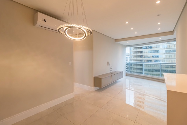 Apartamento com 69m² 2 quartos e 2 banheiros, à venda ou para alugar, no bairro Alphaville em Barueri