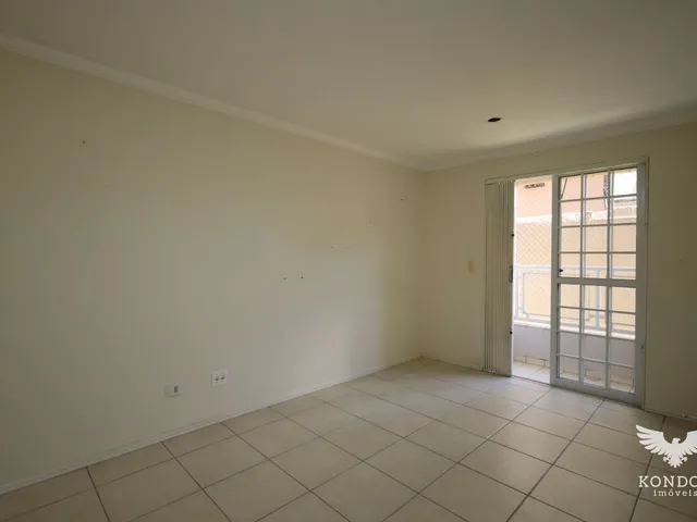 Apartamento 3 quartos e 1 banheiro, à venda, no bairro São Braz em Curitiba