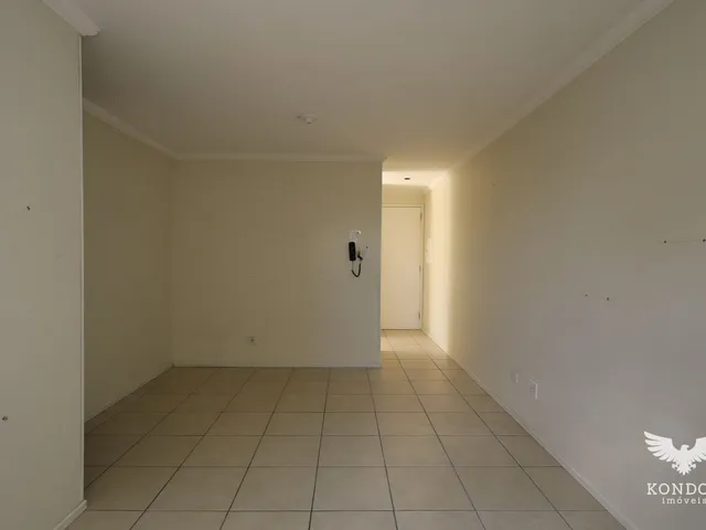 Apartamento 3 quartos e 1 banheiro, à venda, no bairro São Braz em Curitiba