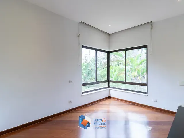 Apartamento com 197m² 3 quartos e 5 banheiros, à venda, no bairro Itaim Bibi em São Paulo
