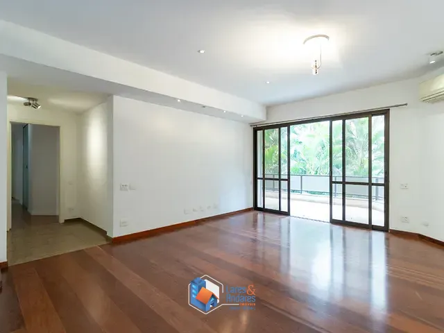 Apartamento com 197m² 3 quartos e 5 banheiros, à venda, no bairro Itaim Bibi em São Paulo
