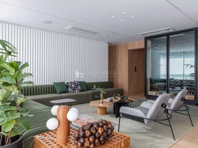 Apartamento 3 quartos e 4 banheiros, à venda, no bairro Vila Nova Conceição em São Paulo