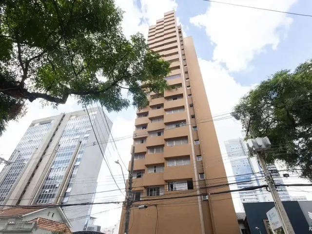 Apartamento 3 quartos e 3 banheiros, à venda, no bairro Centro em Curitiba