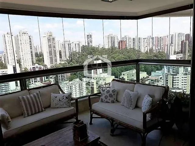Apartamento com 306m² 3 quartos e 5 banheiros, à venda, no bairro Vila Andrade em São Paulo