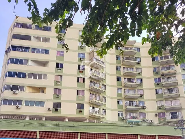 Apartamento 2 quartos e 2 banheiros, à venda, no bairro Penha Circular em Rio de Janeiro