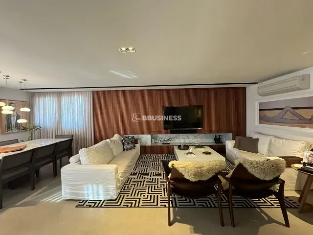Apartamento 3 quartos e 3 banheiros, à venda, no bairro Exposição em Caxias do Sul