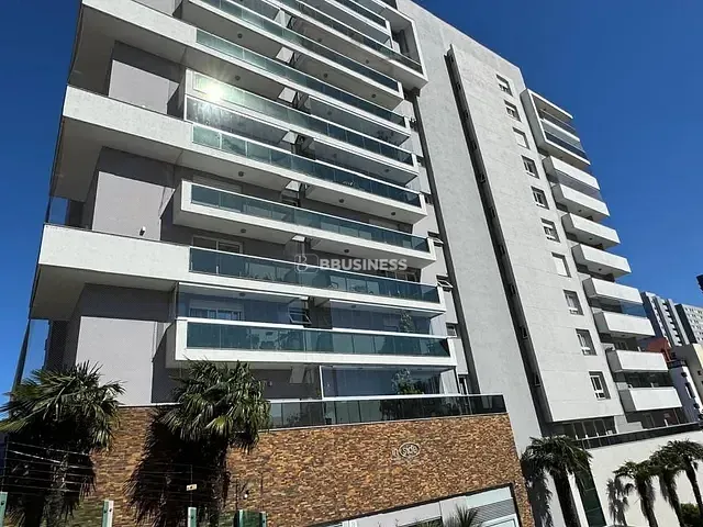 Apartamento 3 quartos e 3 banheiros, à venda, no bairro Exposição em Caxias do Sul